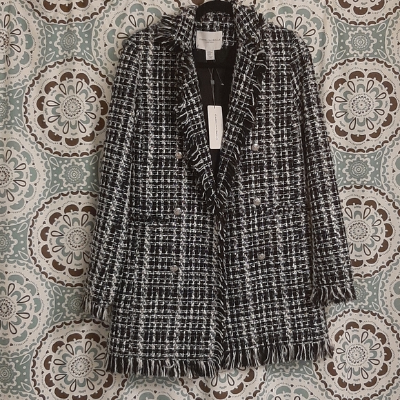 Blazer - Picture 1 of 6